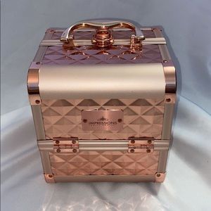 Impressions Vanity Company SlayCube